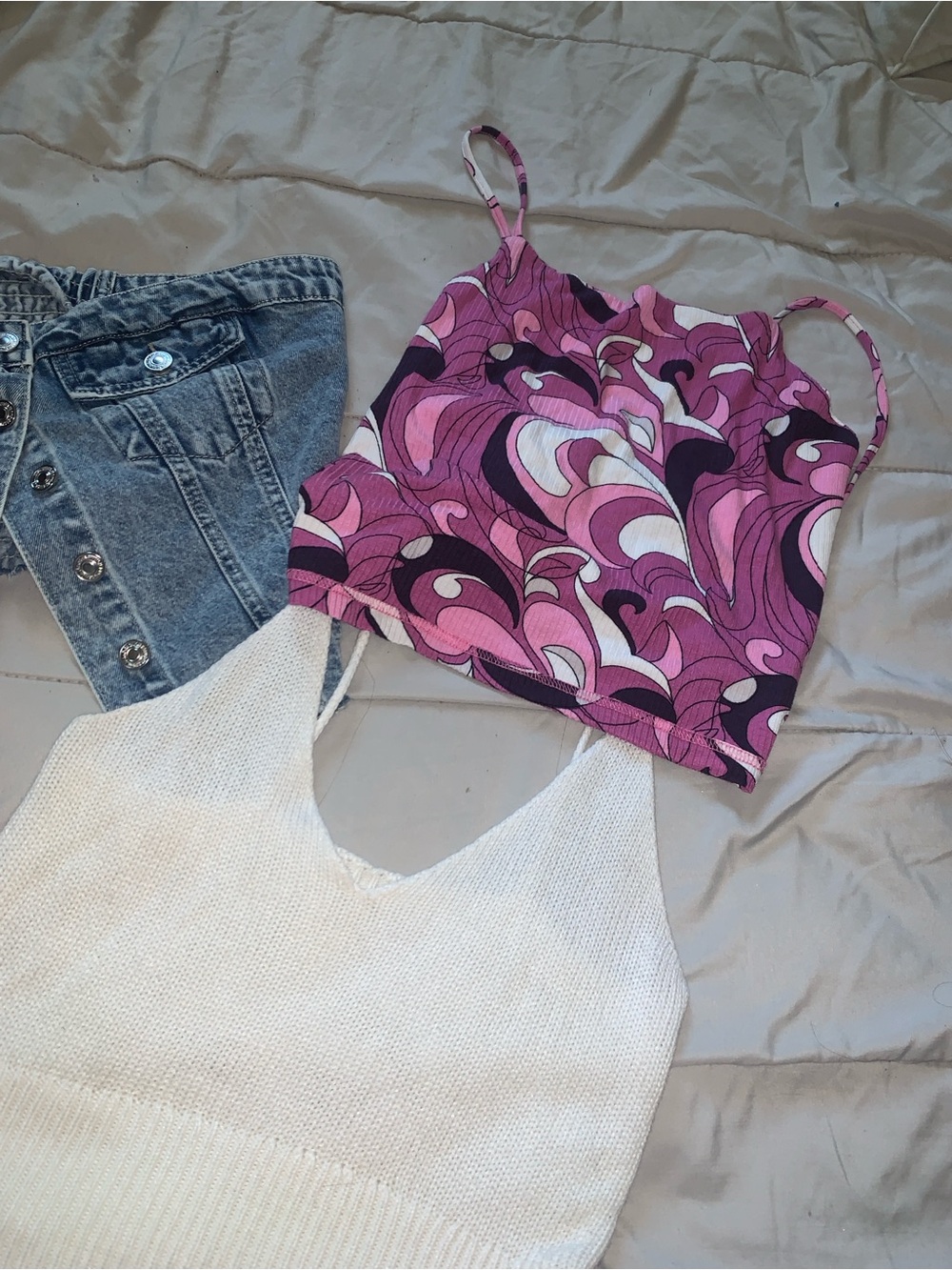 Large tops bundle ‼️ - Picture 4 of 5